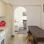 Barony Romantic شقة