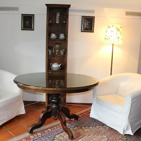 Barony Romantic
