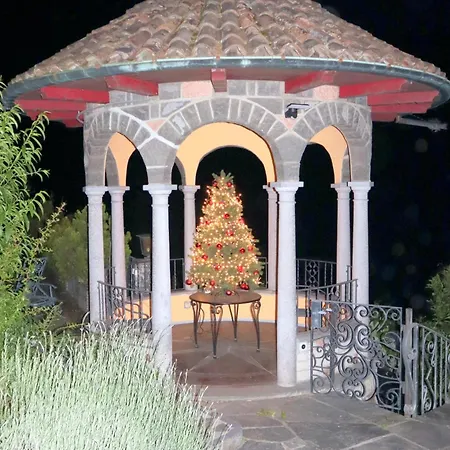 Апартаменти Barony Romantic