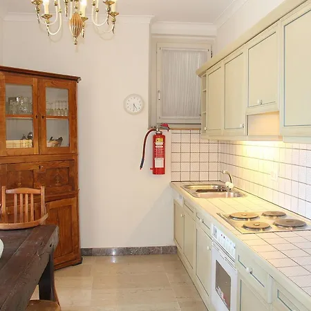 Barony Romantic Апартаменти