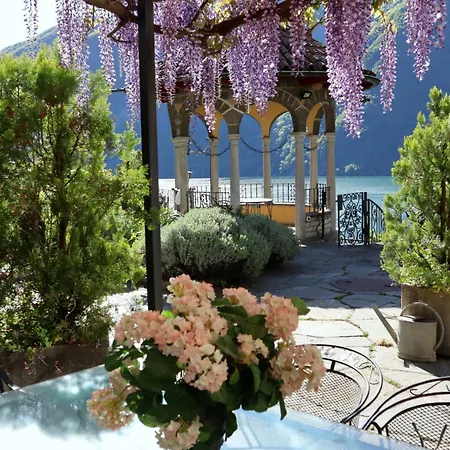 Barony Romantic Lejlighed